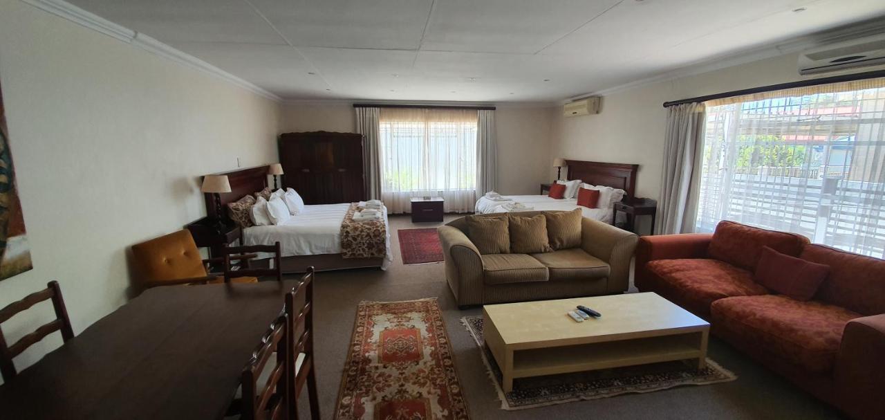 Acacia Westdene B&B Bloemfontein Exterior foto