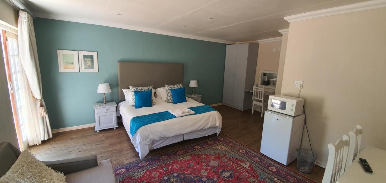 Acacia Westdene B&B Bloemfontein Exterior foto